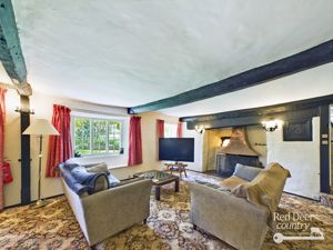 Drawing Room- click for photo gallery